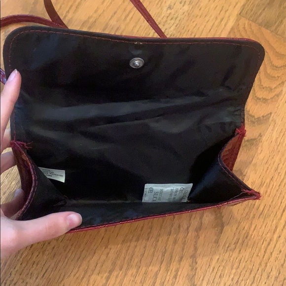 Red Purse - Picture 3 of 4